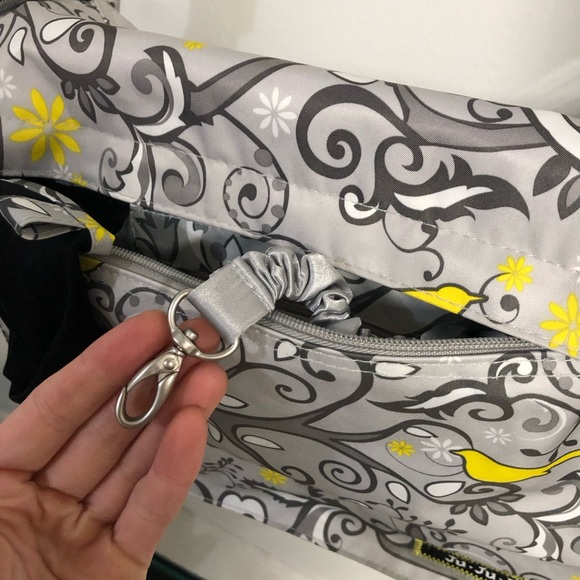 Ju-Ju-Be BRAND NEW Floral Gray and Yellow Diaper Bag - Picture 4 of 14